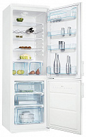 Двухкамерный холодильник Electrolux ERB 35090
